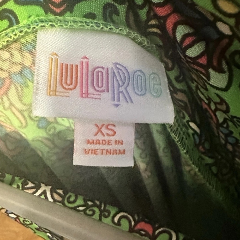 NWT LuLaRoe Boho Aztec Print Maxi Skirt Size XS Green - Picture 3 of 10